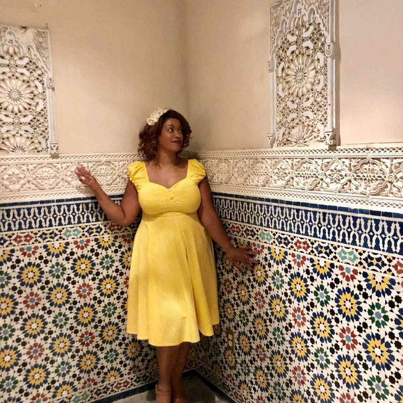 Meet your Posher, Adelene - Picture 4 of 5